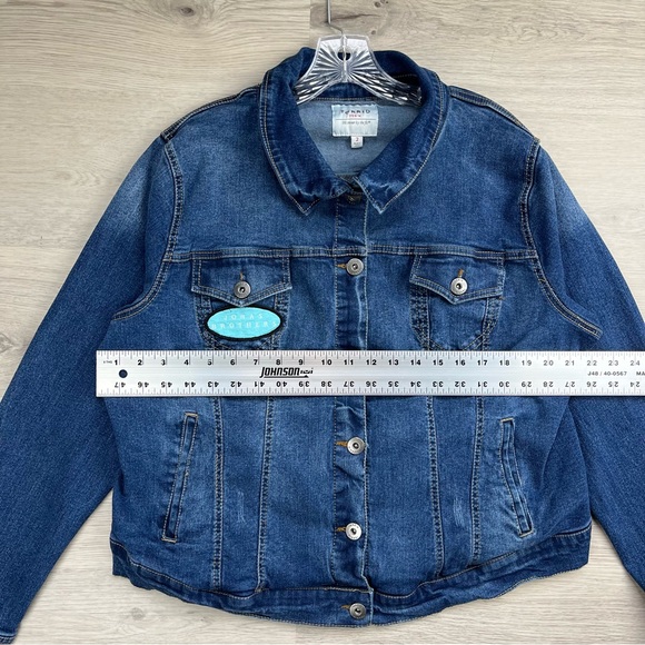 Jonas Brothers Band Concert Jean Denim Jacket Womens 2X Torrid Stretch Patches - Picture 10 of 11